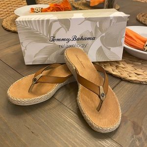 NWOT Tommy Bahama Ionna flip flop 7,